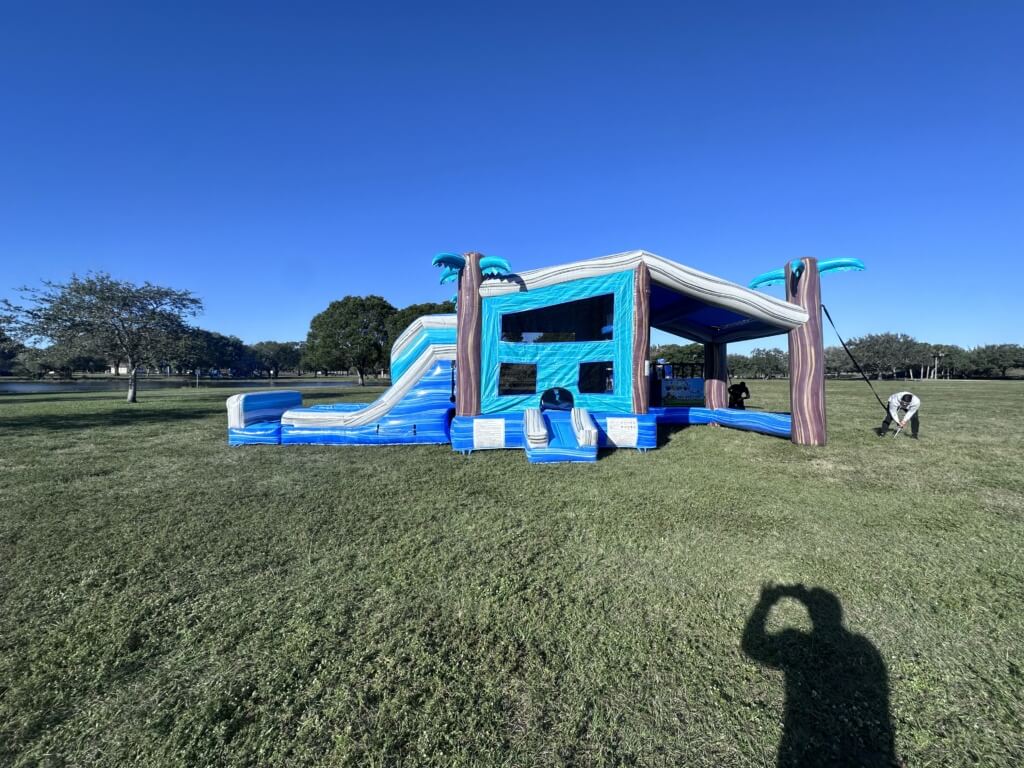 combo bounce house