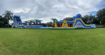 Luau Lagoon Obstacle 113′